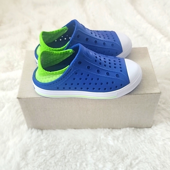 New Sketchers Foamies - Picture 2 of 4